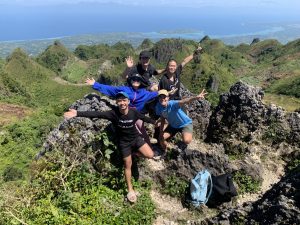 Stargateスタッフブログ セブ島語学留学Stargate週末アクティビティOsmenia peak cebu