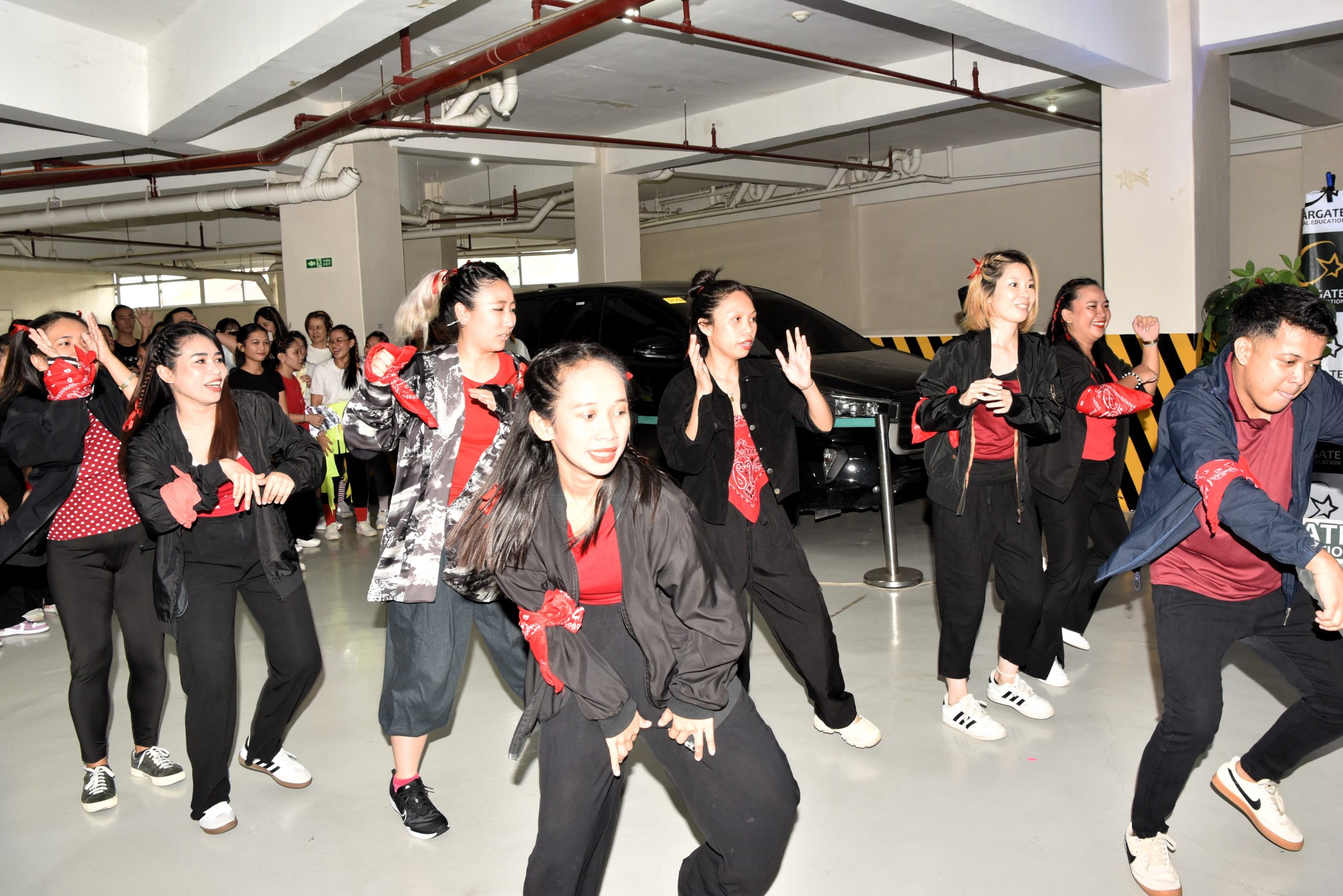 ダンスコンテスト