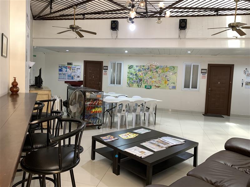 スターゲートの学生ラウンジ