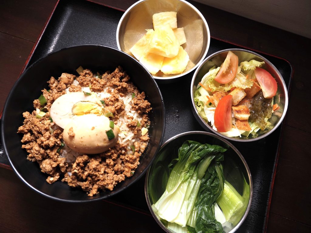 スターゲートの食事